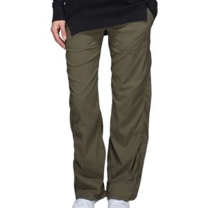 Lululemon Studio Pant Unlined, Green, Size 6